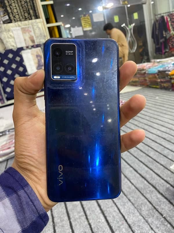 vivo y 21T 4+1 128 all ok exchnge ho jy ga god phone watsp 03244973986 7