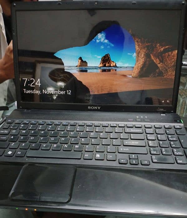 Sony laptop for sale core i5 with charger 0