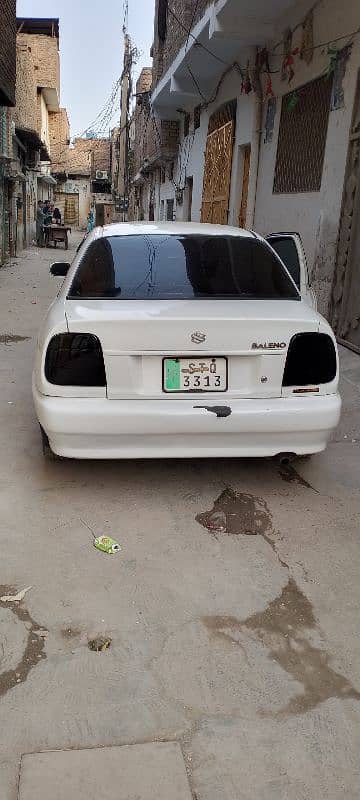 Suzuki Baleno 2004 3