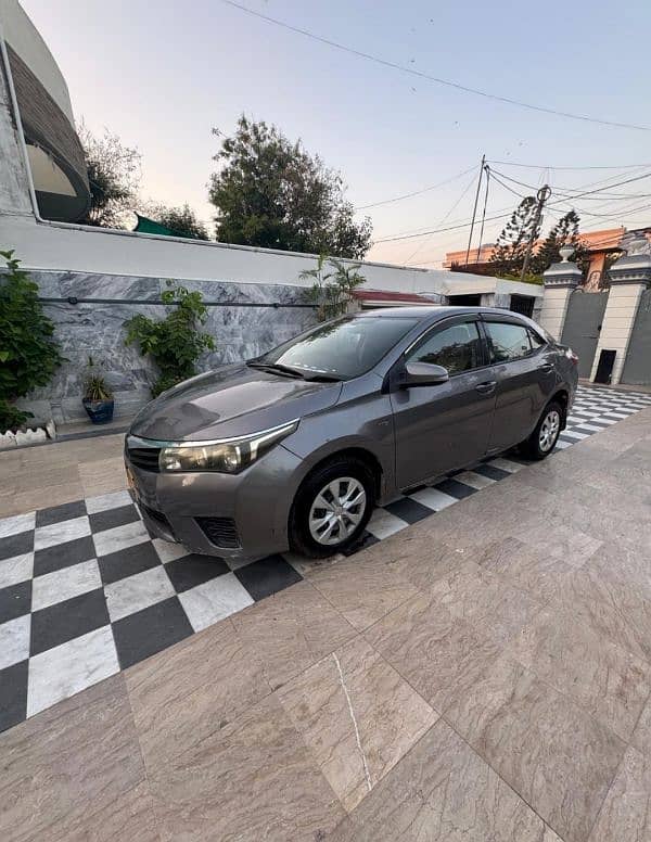 Toyota Corolla GLI 2014 3