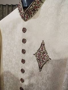 sherwani with kullah . . new condition 10/10 only one time used