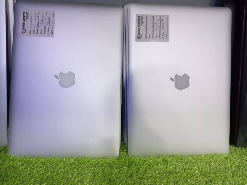 MacBook pro 15 inch Retina Display (2013) (2014) (2015) available 11