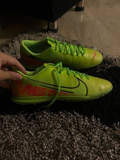 Nike Mercurial Superfly Cleets, studs, grippers, football Shoes