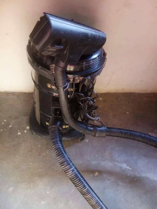 westpoint vacuum cleaner 1