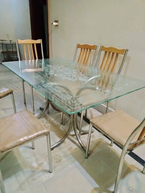 6 seater steel dinning table 3