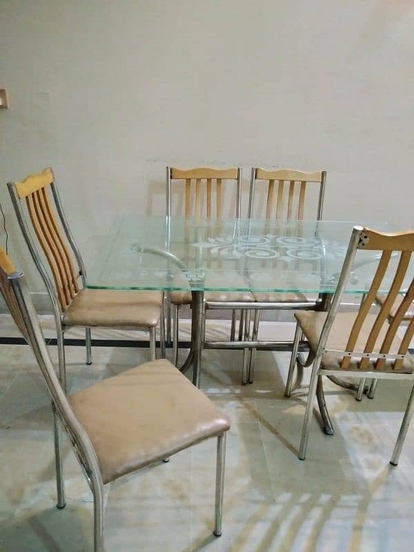 6 seater steel dinning table 5