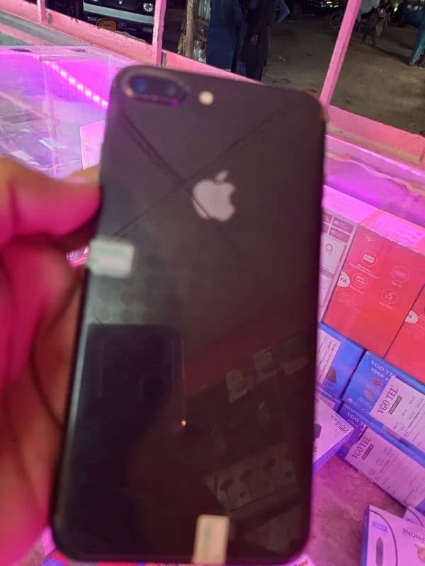 Iphone 8 plus 64gb Factory unlock 3