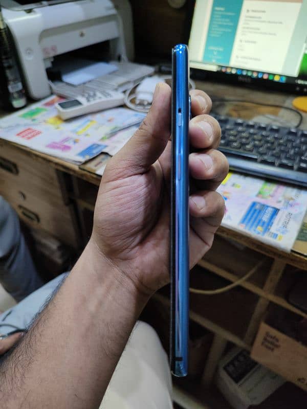 one plus 7t 8/128 approved 5