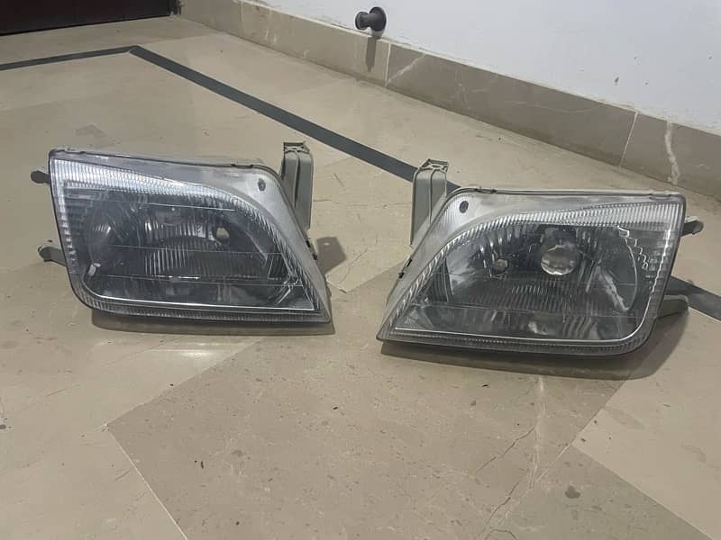 Suzuki Cultus old shape headlight 1