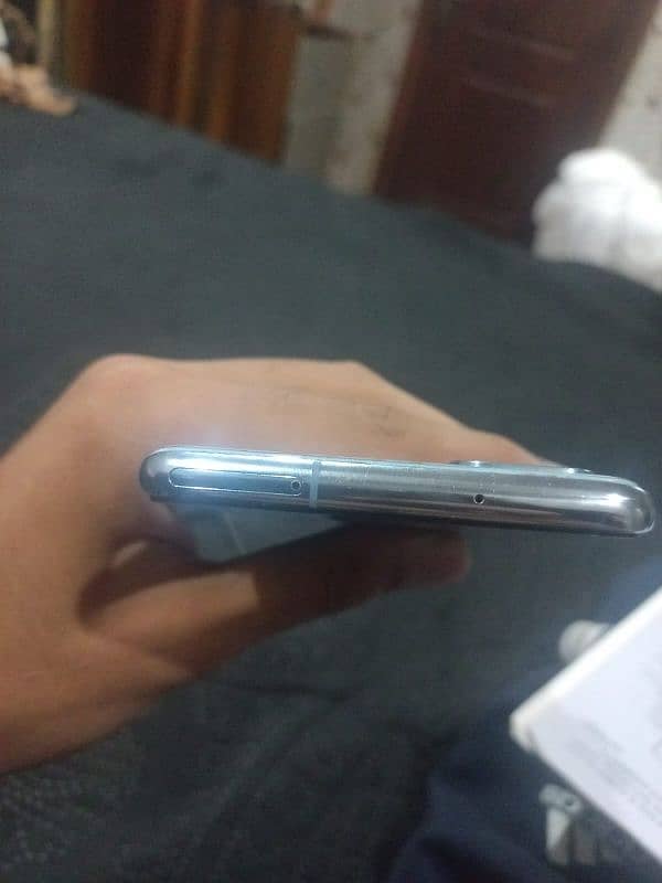 samsung s20 plus 6