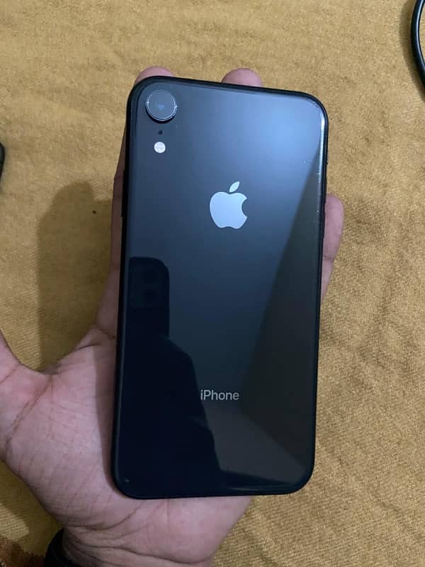 IPHONE XR 5