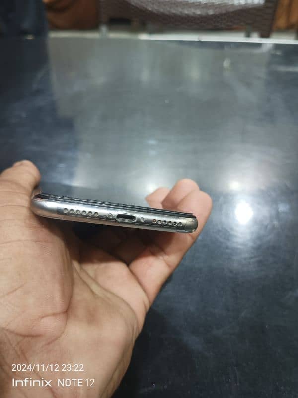 I phone X PTA approved 64Gb 03040284966 6