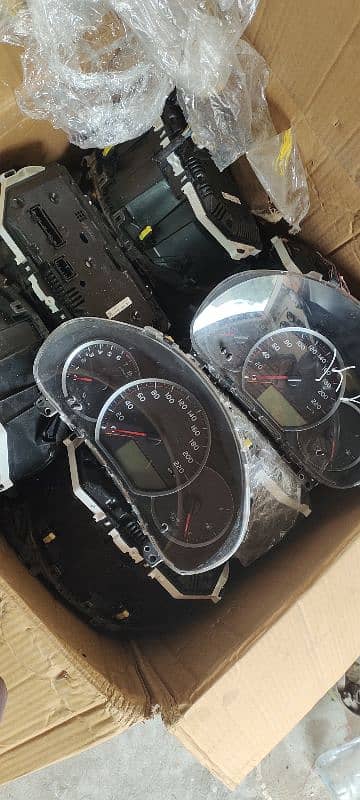 Toyota vitz RPM Speedometer 220 3