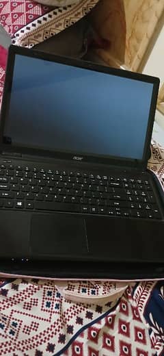 Acer DESKTOP Corei3 OCE8MHI 17inches screen