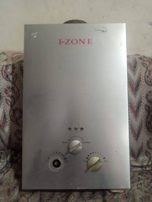 I zone instant geyser for sale 1