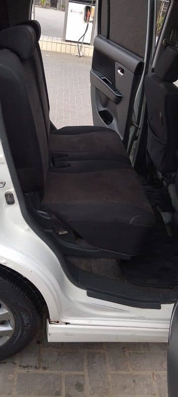 Suzuki Wagon R 2012 8