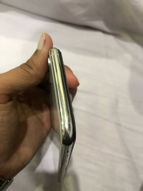 iphone xs max pta approved 3