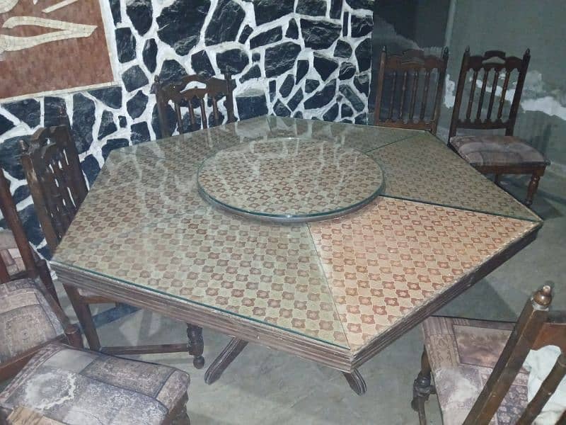 hexagon 6 seater dining table 3