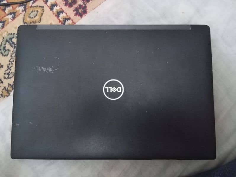 Dell laptop 7390 0