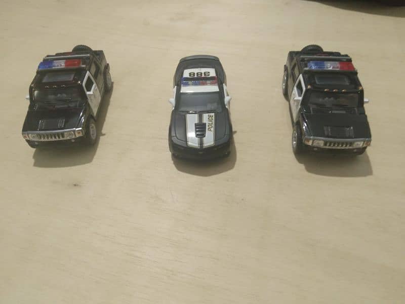 Kinsmart Diecast Police Car Set 1