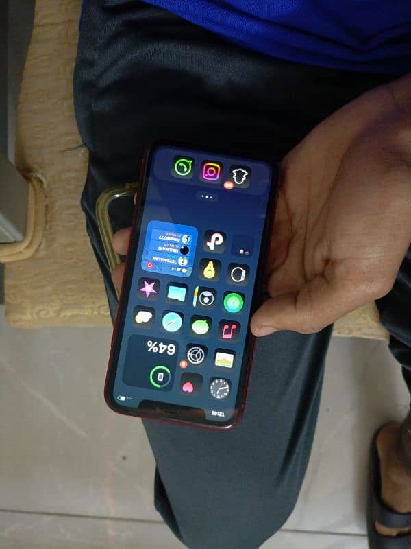 iphone xr 64 gb 3