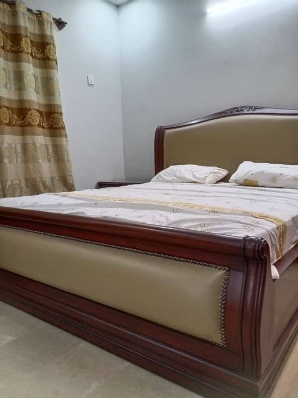 Sheesham Wood King Size New Bed Set With Spring Matre  For Urgent Sale 2