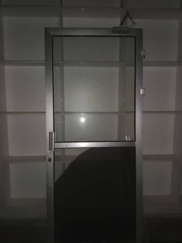 Total Glass and door 4