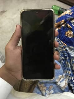 i am selling my infinix note 11 6/128 panel change koi masla nahi