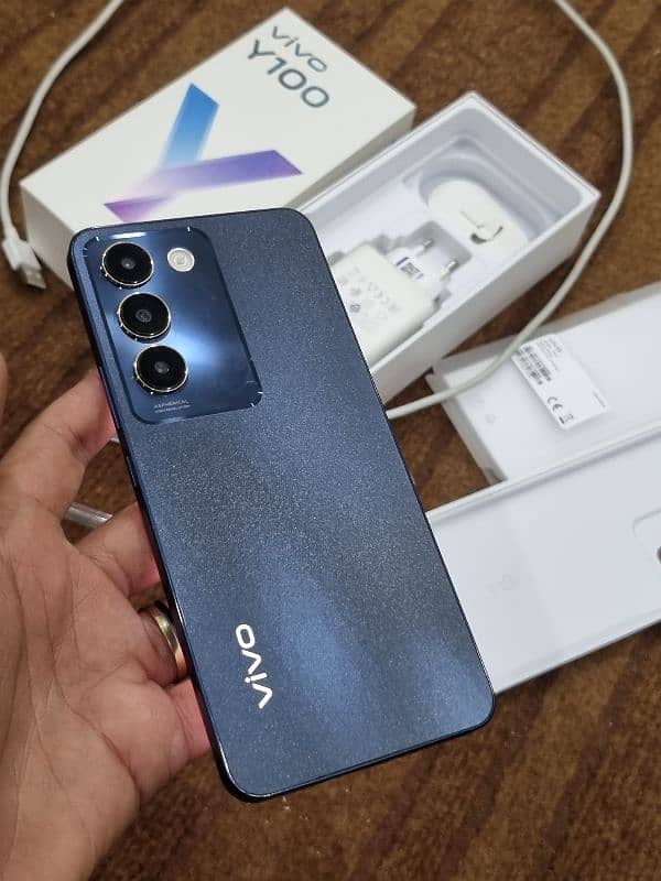 vivo y100 256gb complete box 1