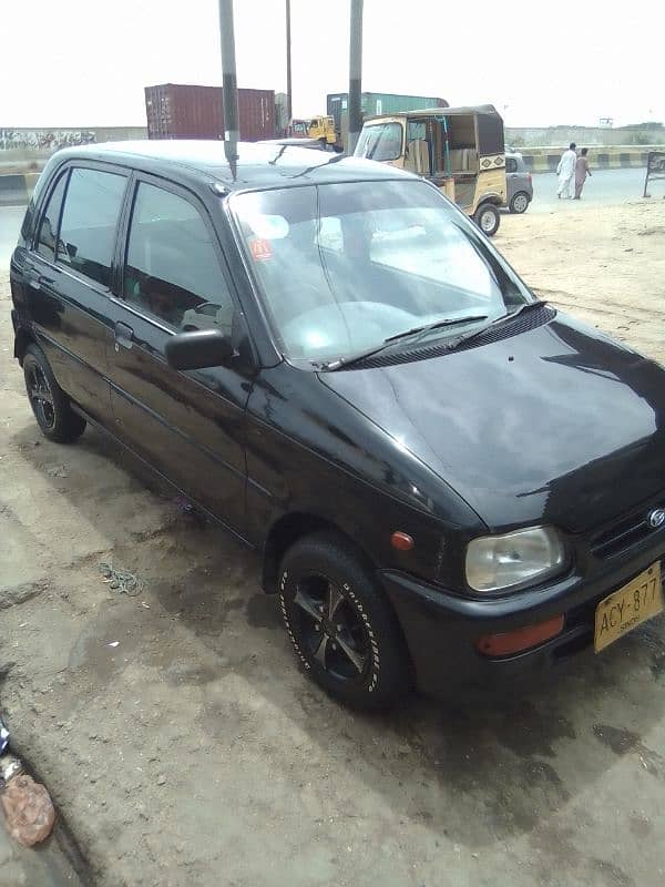 Daihatsu Cuore 2000 0