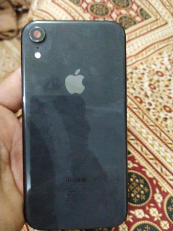 iPhone XR 0