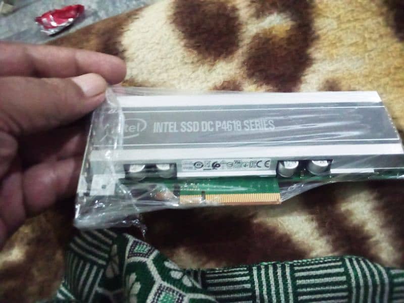 SSD 6.4 TB . . . FOR SALE 2