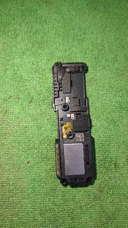 Motorola edge plus parts available 18