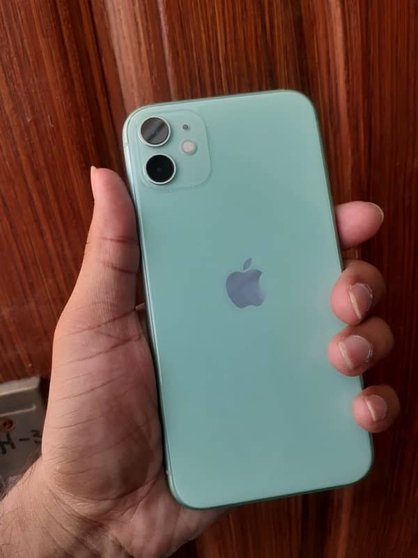 iPhone 11 water pack 8