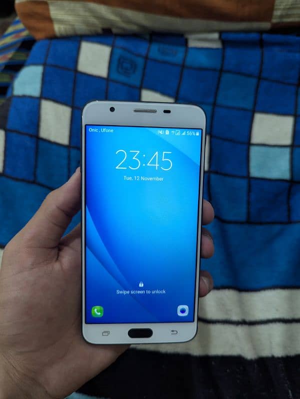 Samsung J7 prime (for calls and hotspot) 2