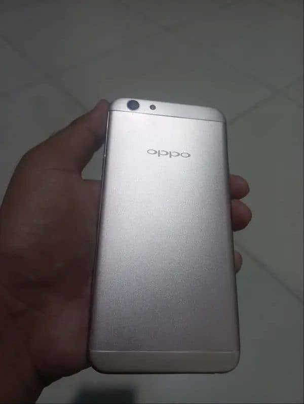 oppo f1s 4/64 exchange 125 0