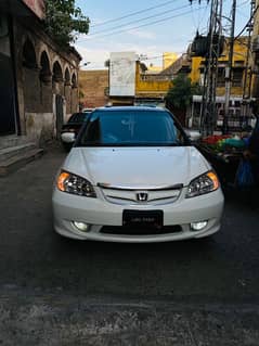 Honda Civic Oriel 2004