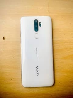 oppo set in good condition only 5 month used