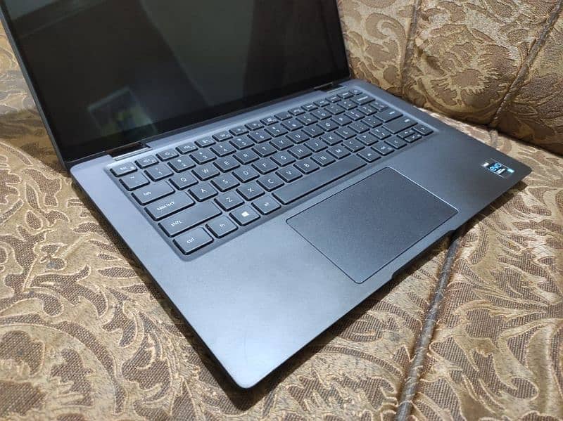 Dell latitude 7420 x360 rotatable/ 2 in 1 3