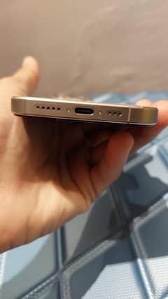 Iphone 15 pro 256 gb Natural Titanium