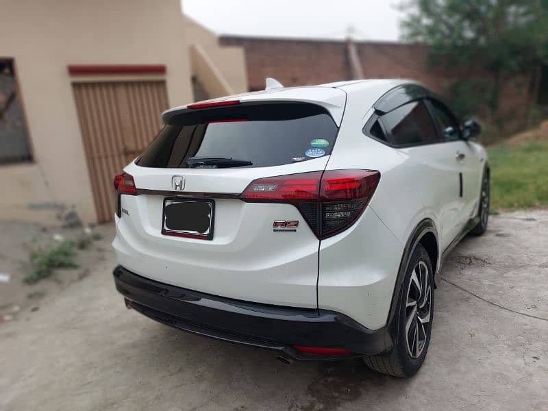 Honda Vezel 2018 14