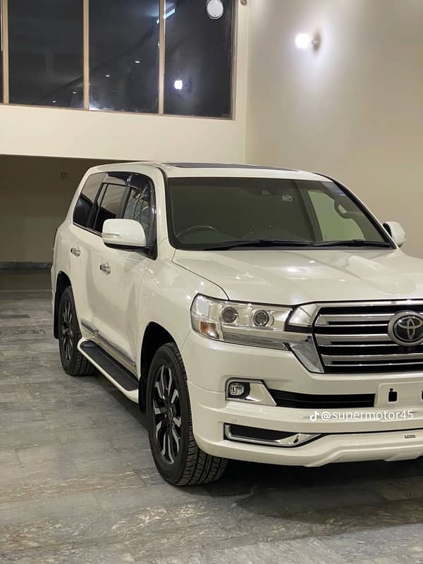 Toyota Land Cruiser Zx  2019/2024 1