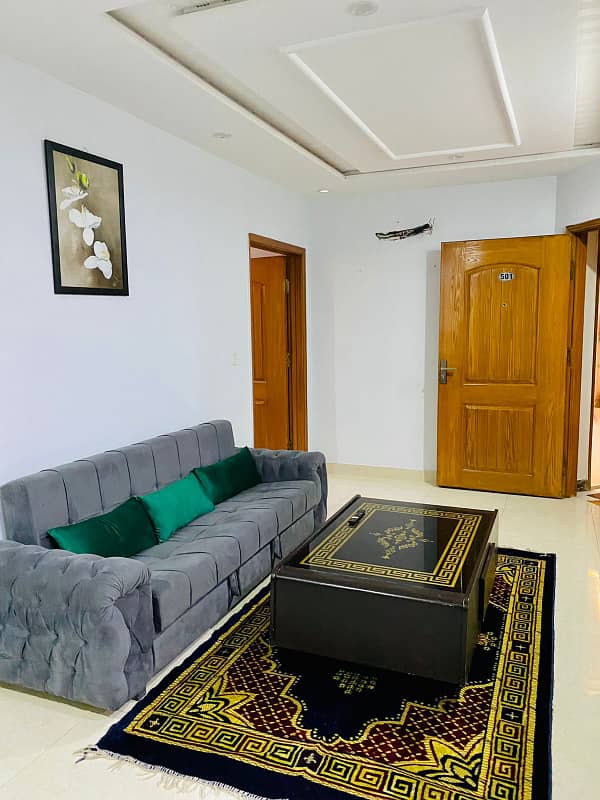 A Beautiful 1 Bed Room Luxury Apartment Rent On Daily Bahria Town Lhr 5