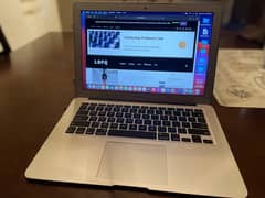 Macbook Air 2017 - Self Use - Great Condition - Fast Selling