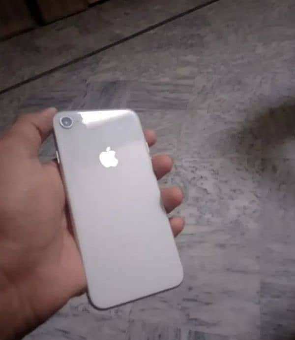 iphone 8 non PTA 0