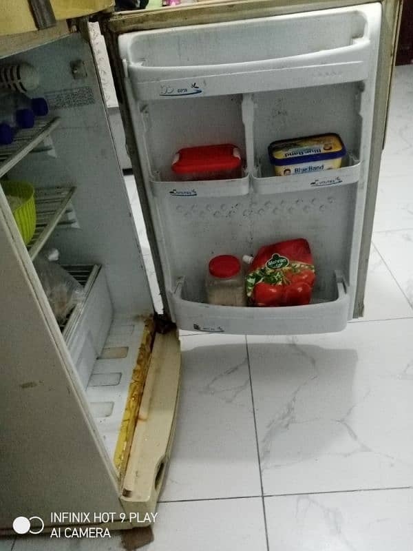 fridge for sell 1