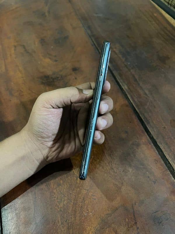 OnePlus 9 Pro 256GB 9.5/10 Condition 1