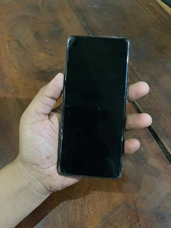 OnePlus 9 Pro 256GB 9.5/10 Condition 5