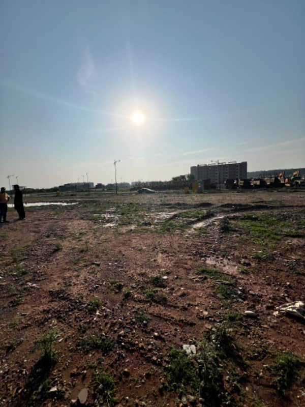 8 Marla plot is Available in Bahria Enclave Islamabad 2