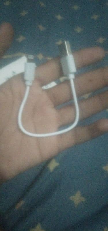 i12 airbuds iphone pro name hai bahut pyari cheez hai 3